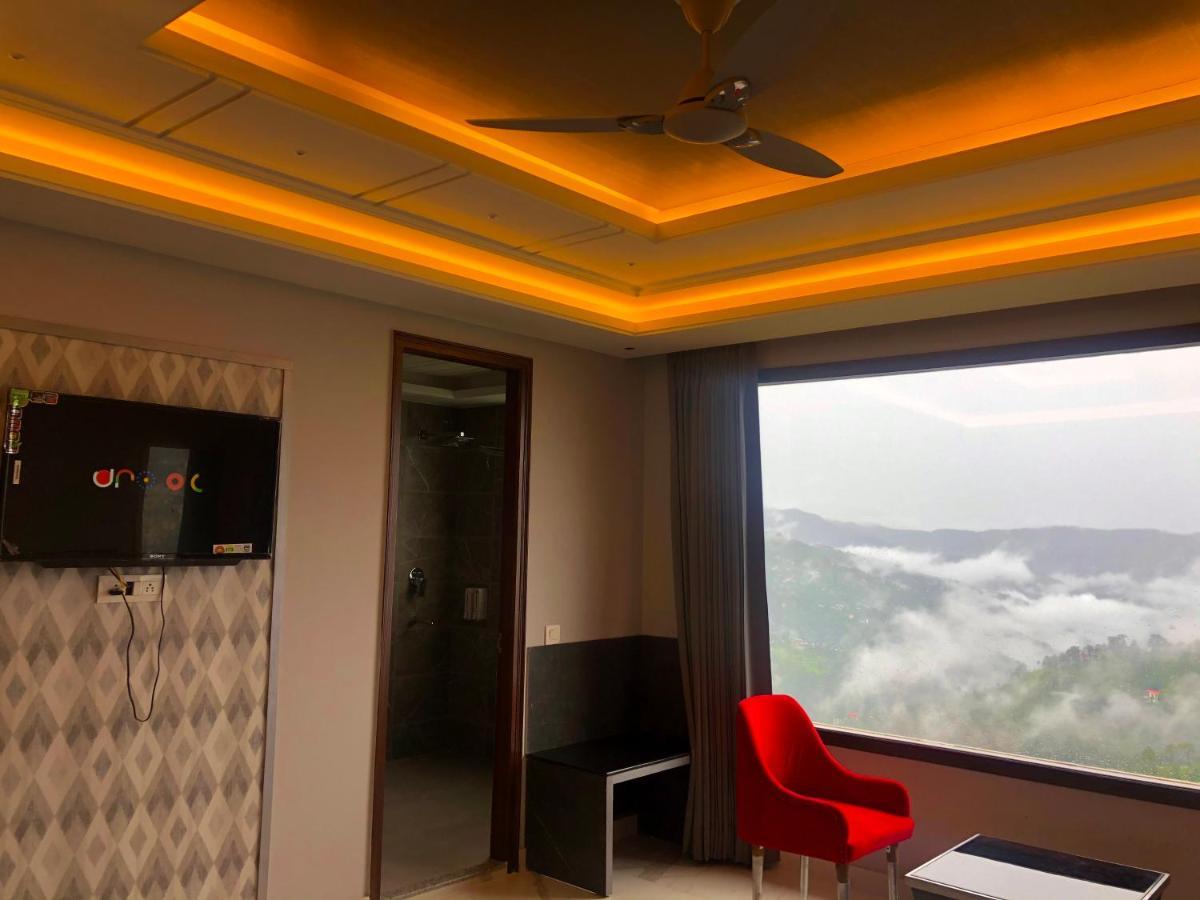 The Westberry 50Mtrs Offroading And 50 Mtrs Nature Path Bed & Breakfast Shimla Dış mekan fotoğraf