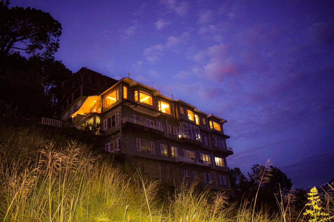 The Westberry 50Mtrs Offroading And 50 Mtrs Nature Path Bed & Breakfast Shimla Dış mekan fotoğraf