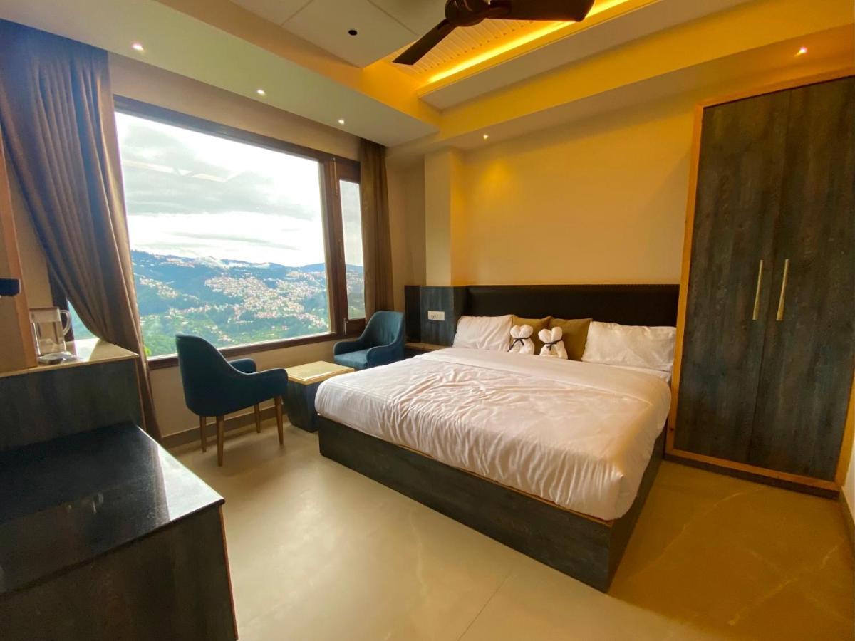 The Westberry 50Mtrs Offroading And 50 Mtrs Nature Path Bed & Breakfast Shimla Dış mekan fotoğraf