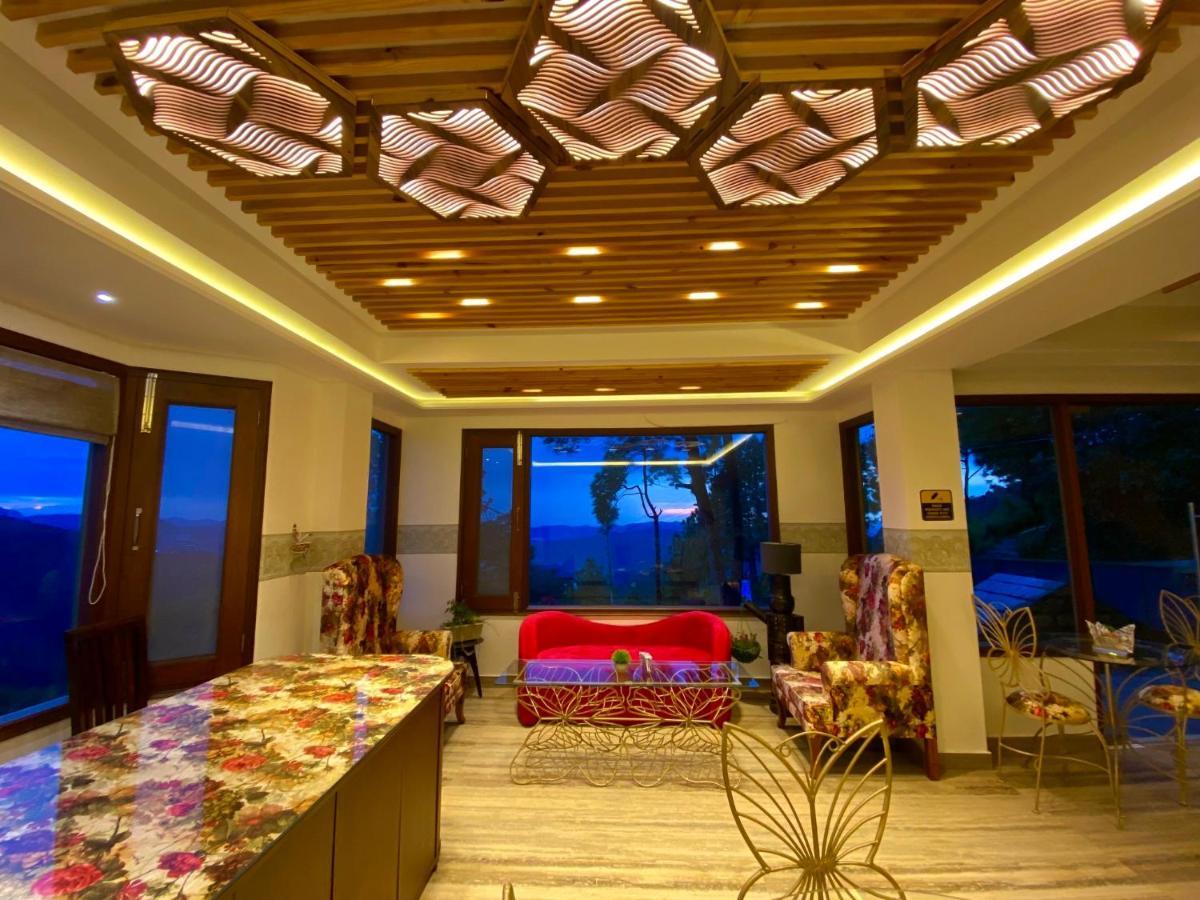 The Westberry 50Mtrs Offroading And 50 Mtrs Nature Path Bed & Breakfast Shimla Dış mekan fotoğraf