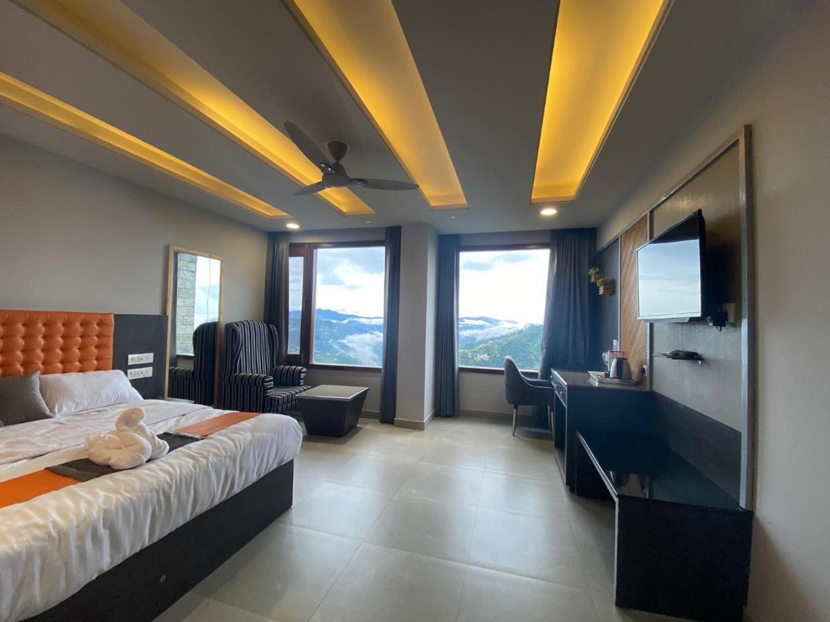 The Westberry 50Mtrs Offroading And 50 Mtrs Nature Path Bed & Breakfast Shimla Dış mekan fotoğraf